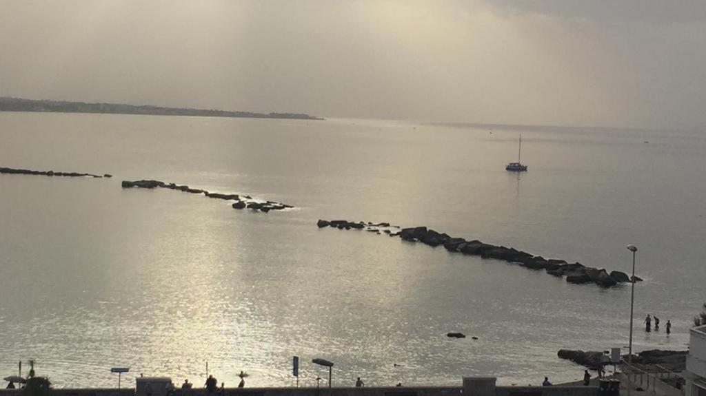 Ferienwohnung La Mia Terrazza Sul Mare - Mared'Amare Bari Exterior foto